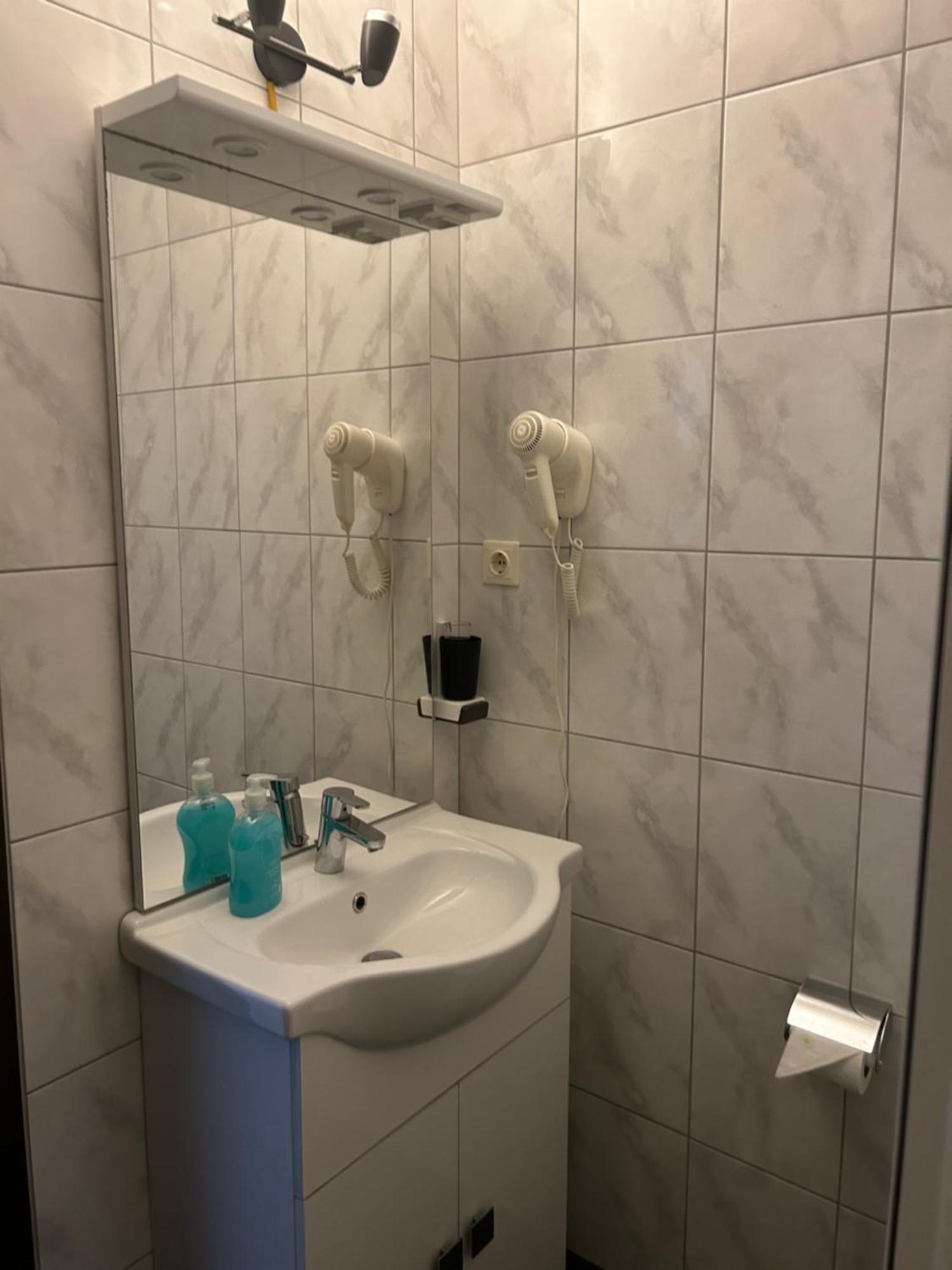 Hotel Berg 제키르헨 암 발레르제 외부 사진