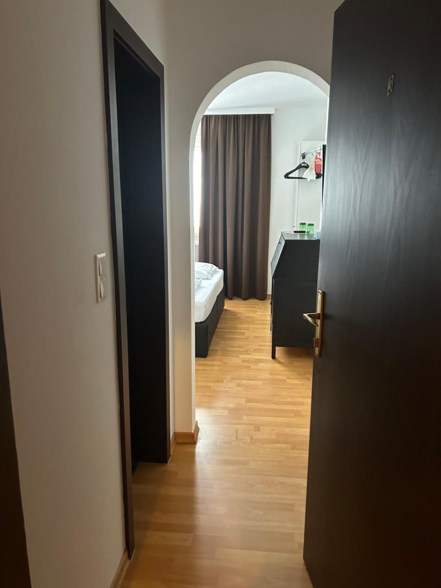 Hotel Berg 제키르헨 암 발레르제 외부 사진