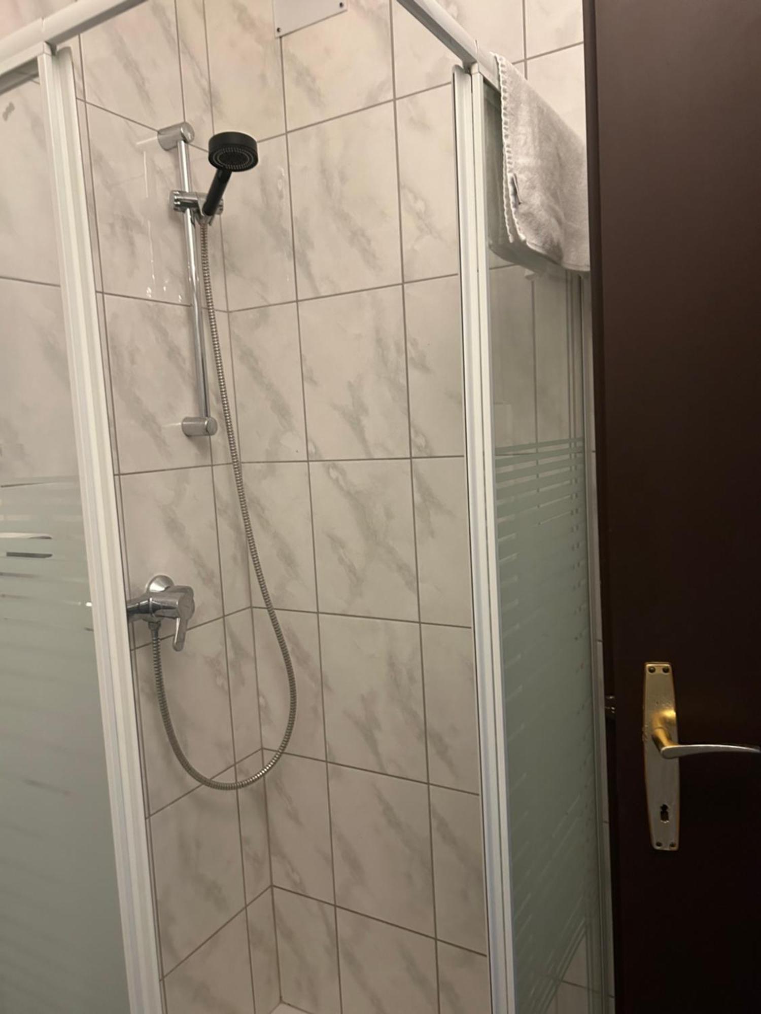 Hotel Berg 제키르헨 암 발레르제 외부 사진