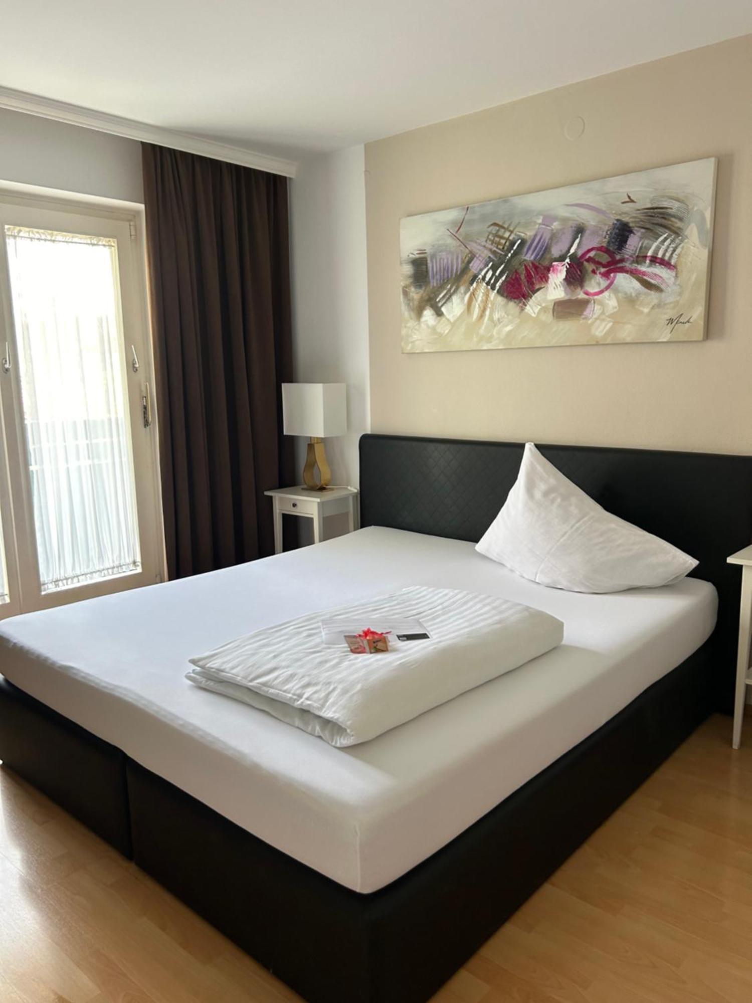 Hotel Berg 제키르헨 암 발레르제 외부 사진